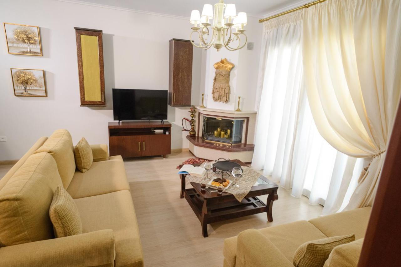 Luxury Dafnis House Appartement Veria  Buitenkant foto